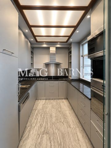 Lugano Centro: Centralissimo appartamento con vista lago splendida, 4.5 locali - Foto 4