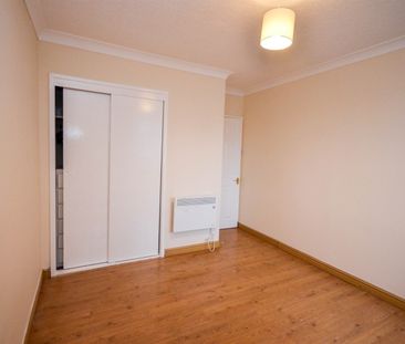 2 bed flat to rent in St. Keverne Square, Kenton, NE5 - Photo 1