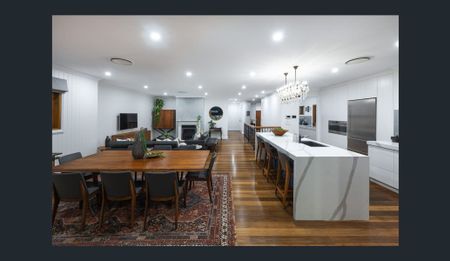 Executive Property with Premium Features - Photo 3