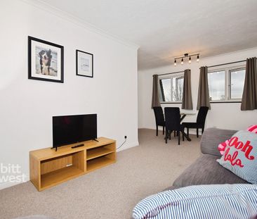 2 bedroom apartment to rent - Photo 4