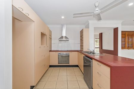 10 Montebello Circle, Kirwan QLD 4817 - House For Rent | Domain - Photo 3