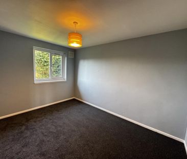 3 Bedroom Maisonette - Photo 1