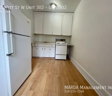 CHARMING 1BEDROOM/1BATH APARTMENT IN DOWNTOWN + HYDRO - Photo 3