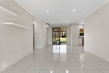 7 Rosenlund Street, Kallangur QLD 4503 - House For Rent | Domain - Photo 3
