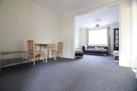 Oakdene Road, Uxbridge - Photo 3