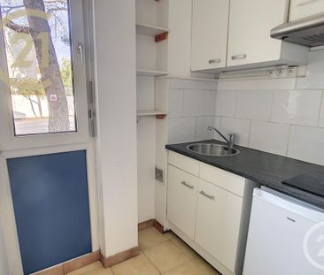 Location Appartement 2 pièces 46m² MONTPELLIER 34090 - Photo 2