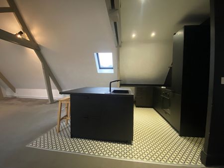 Location Appartement 4 pièces 97m² MONT ST AIGNAN 76130 - Photo 3