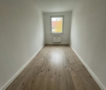 Frisch saniert in bester Lage – Stilvolle Wohnung mit Balkon - Photo 5