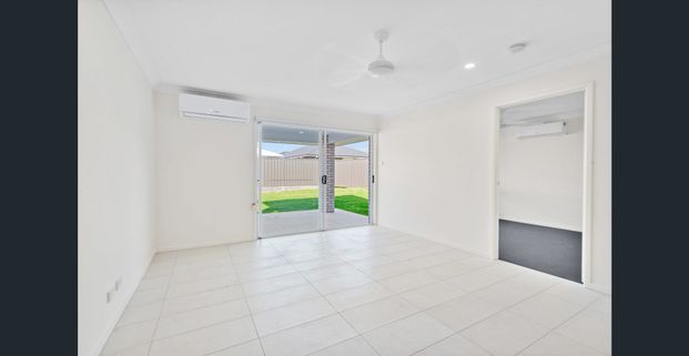 4 BEDROOM DUPLEX IN GREAT LOCATION - Photo 1