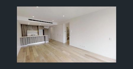 Open Balcony & Timber Floor & Spacious & Quiet & Secure - Photo 4