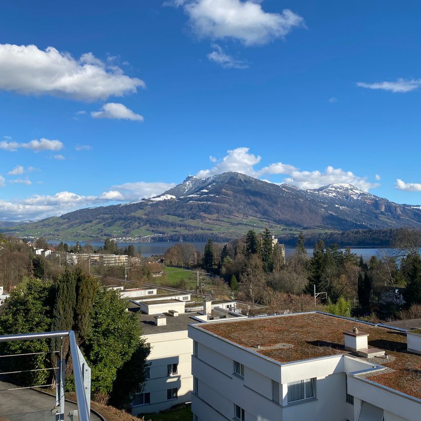 ZU VERMIETEN: wunderschöne und exklusive 5.5-Zimmerwohnung im 3. OG - Photo 1