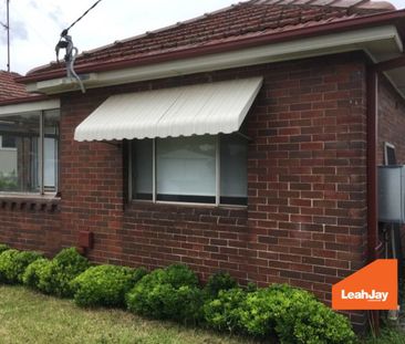 10 Cadell Avenue, Mayfield NSW 2304 - Photo 4