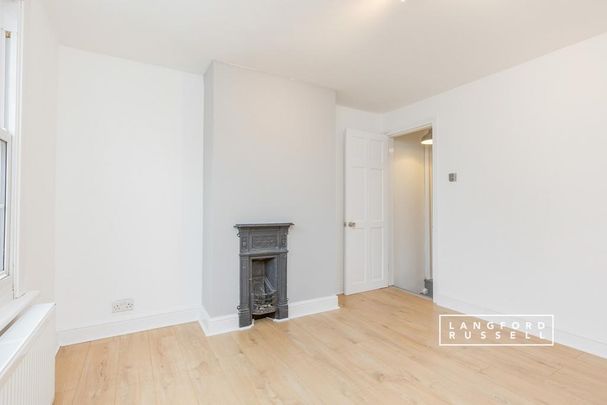 2 bedroom terraced house to rent - Photo 1