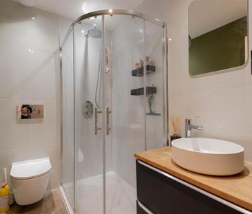 2 bedroom apartment to rent - Photo 6