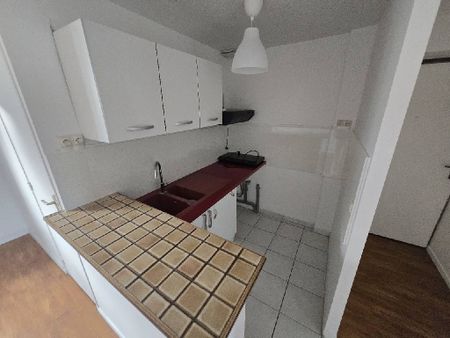 Location Appartement 3 pièces 40m² NANTEUIL LES MEAUX 77100 - Photo 4