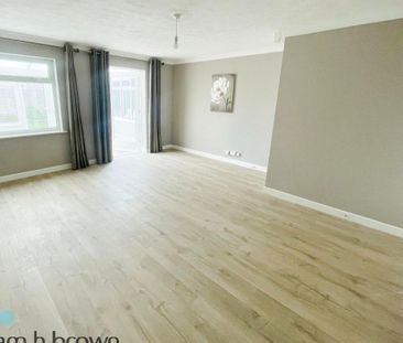 Smythe Close - Photo 3