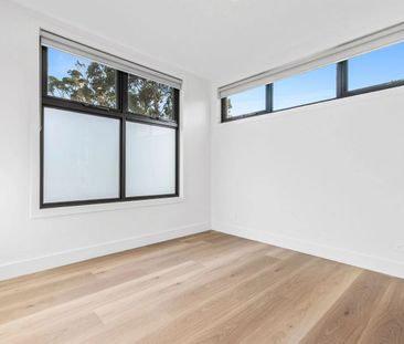 Brand New Modern Townhouse In Prime Dromana Pocket - 2 Townhouses Available - Photo 3