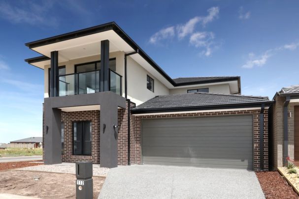 Brand New Double-Story Family Home – Practicality and Convenience in a Prime Location - Photo 1