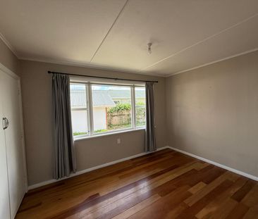 13 Elizabeth Street, Levin - Photo 4