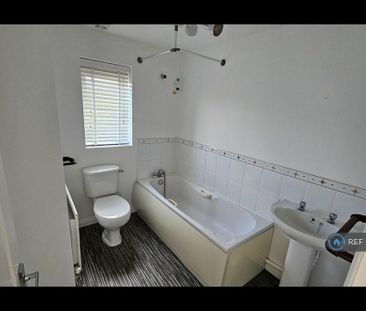 2 bedroom semi-detached house to rent - Photo 4