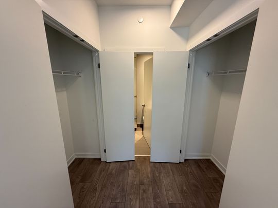 For Lease - 28 Ann Street Unit# 215, Mississauga, Ontario - Photo 1