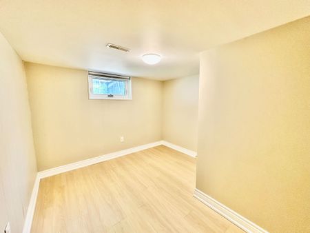 For Lease - 225 Ferris Road Unit# BSMT, Toronto, Ontario - Photo 5