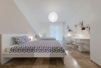 Via Giovanni Pascoli, Padova, Veneto 35125