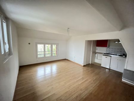 Location appartement 1 pièce, 22.67m², Yerres - Photo 4