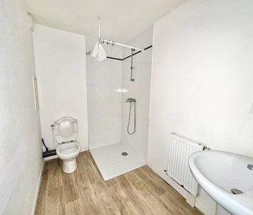 T1 Studio meublé/ Proche Gare - Photo 1