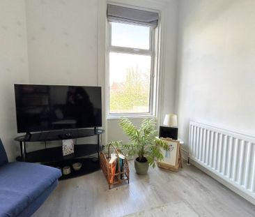 Apt 3, 34 Lisburn Road, Belfast BT9 6AA - Photo 3