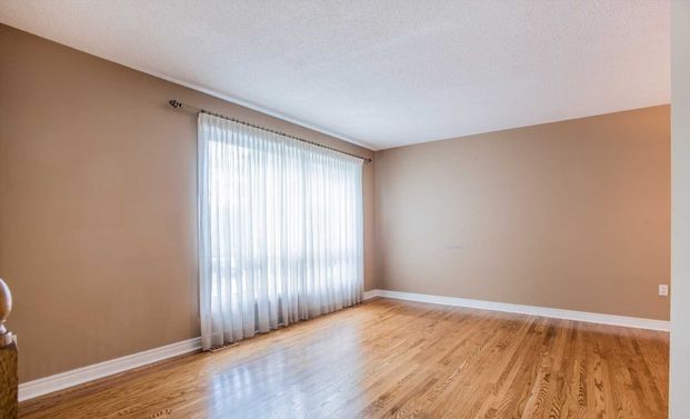 For Lease - 9 Wilton Drive, Brampton, Ontario - Photo 1