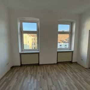Helle 2-Zimmer-Wohnung | 3. Stock (kein Lift) | 1150 Wien - Foto 3