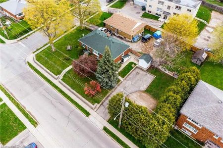 For Lease - 89 Elgin Street, Cambridge, Ontario - Photo 3