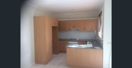 Townhouse in Kensington - Photo 2