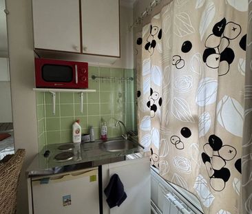 Studio meublé - PARIS 8EME ARRONDISSEMENT - Photo 4