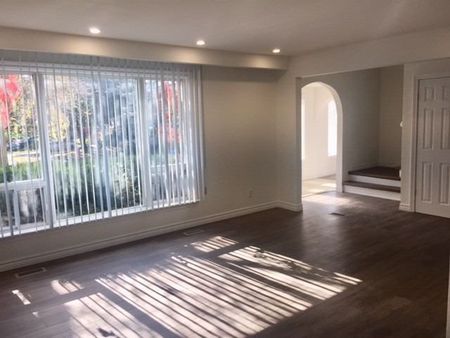 For Lease - 76 Centre Street, Brampton, Ontario - Photo 3