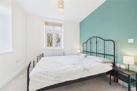 Champion Court, Champion Square, Bristol, BS2 - Photo 3