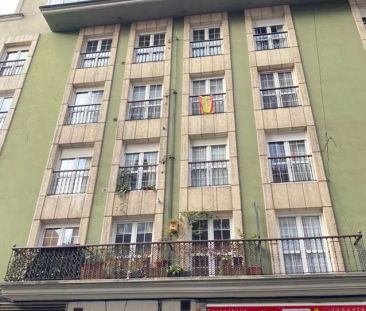 Alquiler de piso en Calle Cabrales, 112 - Photo 1