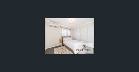 Spacious 3-Bed Family Home - Photo 2