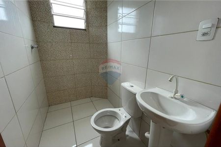 Apartamento de 02 quartos com suíte para locação no Bairro de Lourdes - Photo 3