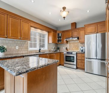 For Lease - 311 Maria Antonia Road, Vaughan, Ontario - Photo 5