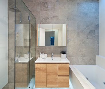 Luxury, Space, and Comfort in One Stunning Home - Photo 2