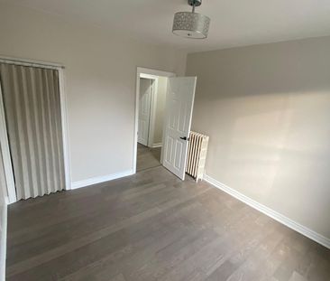 For Lease - 201 Albert Street Unit# Upper, Oshawa, Ontario - Photo 2