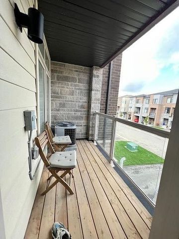 For Lease - 221 Vivant Street, Newmarket, Ontario - Photo 4