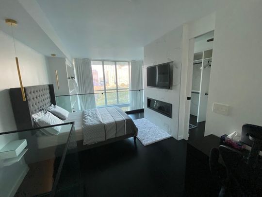 For Lease - 220 Burnhamthorpe Road Unit# 503, Mississauga, Ontario - Photo 1