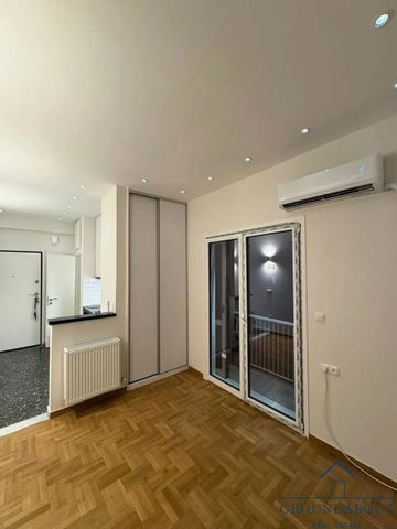 Studio/Γκαρσονιέρα για ενοικίαση Κολωνάκι - Λυκαβηττός - Photo 4
