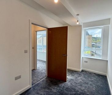 1 bedroom Flat To Let - Photo 6