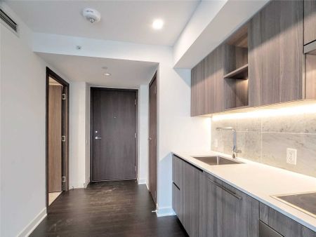 For Lease - 17 Bathurst Street Unit# 3509, Toronto, Ontario - Photo 4
