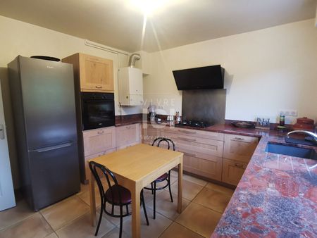 Location Maison 4 pièces 98m² - Photo 5