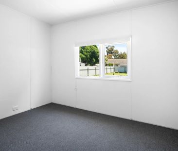 6 Kagoola Court, Norlane. - Photo 2